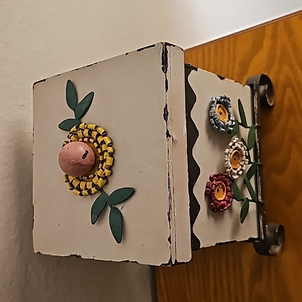 Floral Wood Metal Trinket Box - Picture 2 of 6